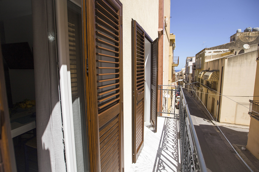 EdificioFlowersCastellammaredelGolfo_VIOLA-13
